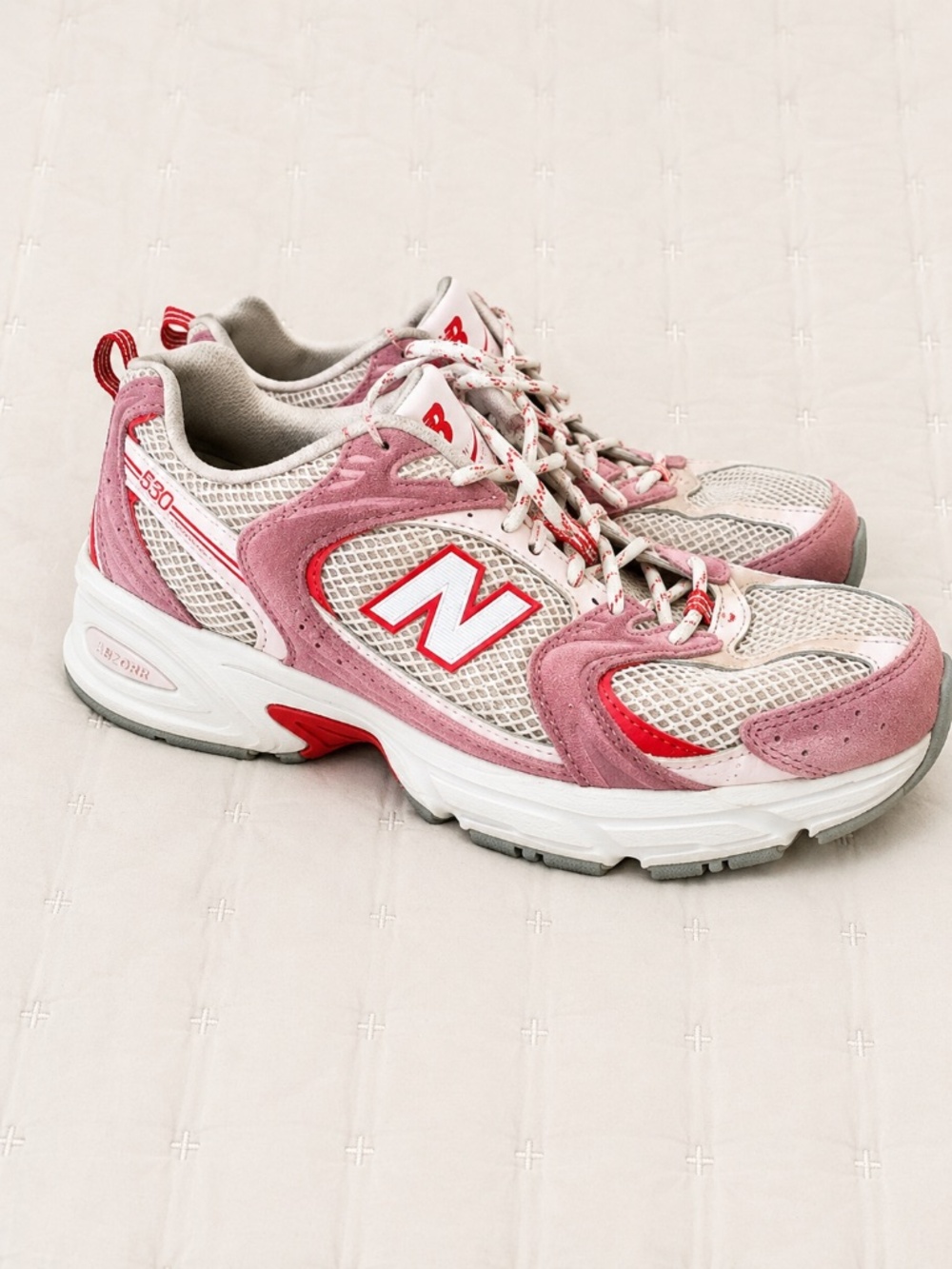 New Balance 530 Pink & White Mesh Sneakers Women’s US 7.5 Pre-Owned Y2K